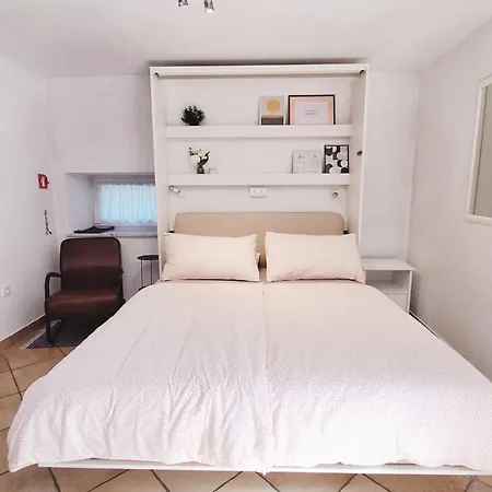 Amber Apartment